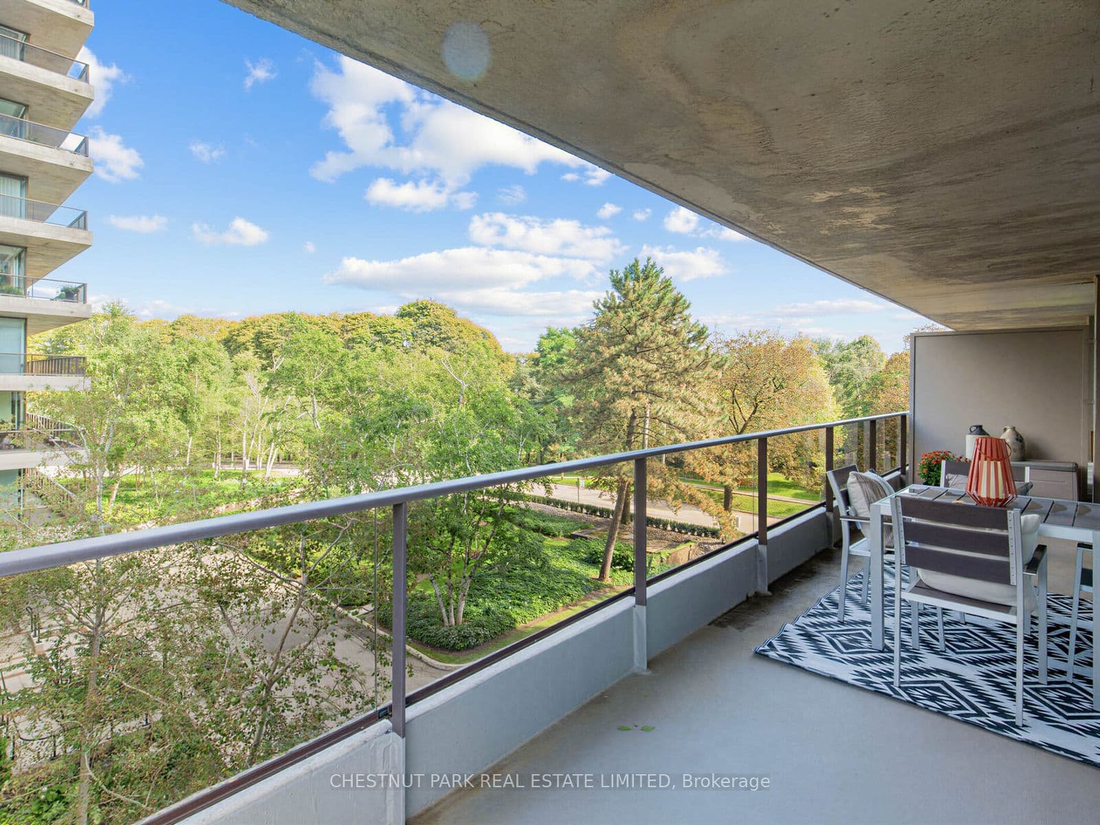 Suite 401 · Floor 4, Unit 401 · 10 Avoca Ave