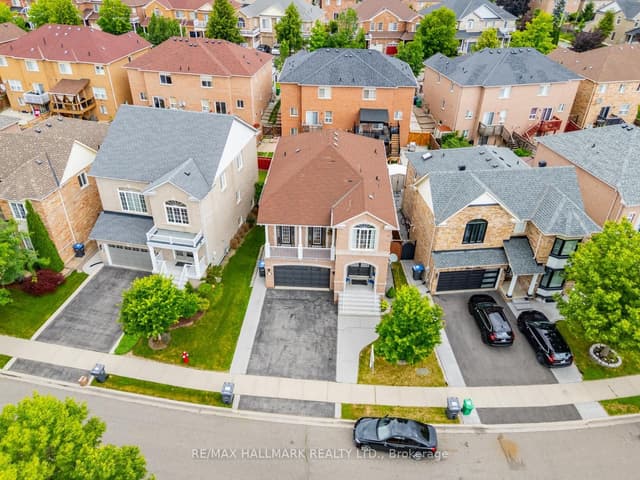Detached at 9 Flatbush Lane, Brampton, ON L7A 2R6