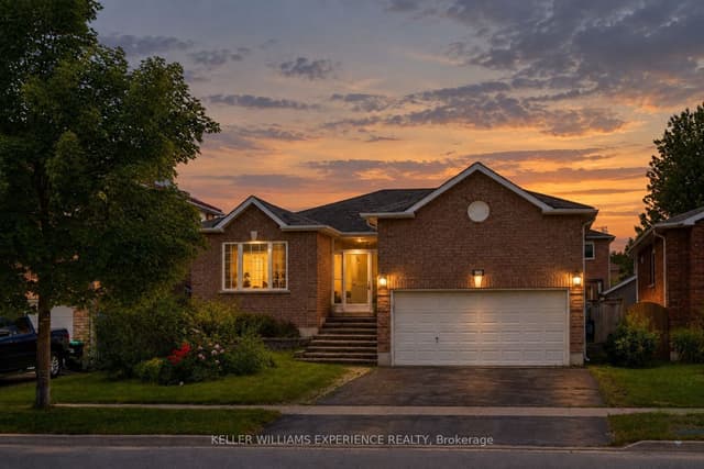 Detached at 90 Sproule Drive, Barrie, ON L4N 0W6