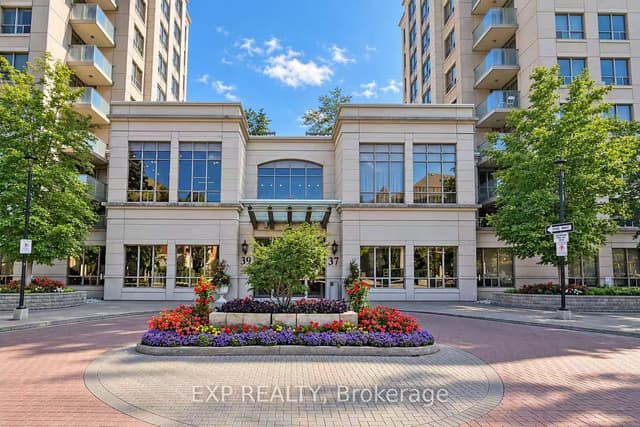 Condo Apartment at 37 Galleria Parkway 1110, Markham, ON L3T 0A5