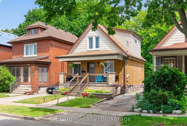 Detached at 93 Graham Avenue S, Hamilton, ON L8K 2M2