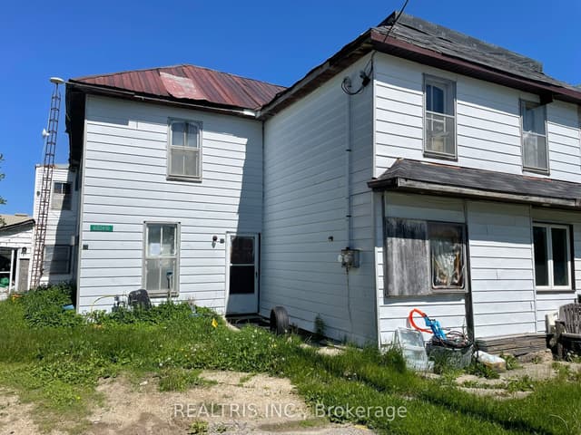 Semi-Detached at 682419 260 Side Road, Melancthon, ON L9V 2N1