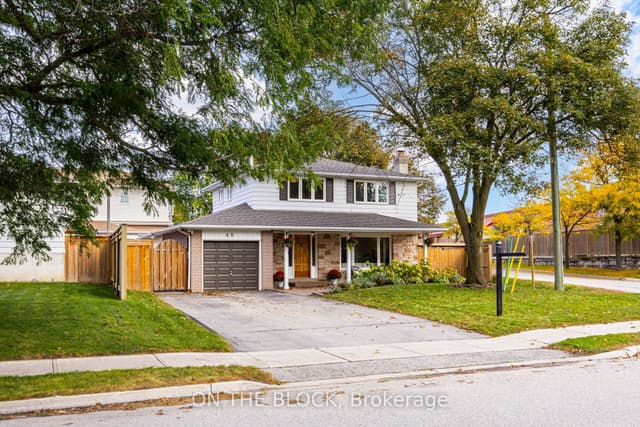 Detached at 45 Palmwood Gate, Whitchurch-Stouffville, ON L4A 1W1