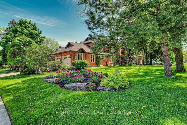 Detached at 4326 Bridlepath Trail, Mississauga, ON L5L 3K4
