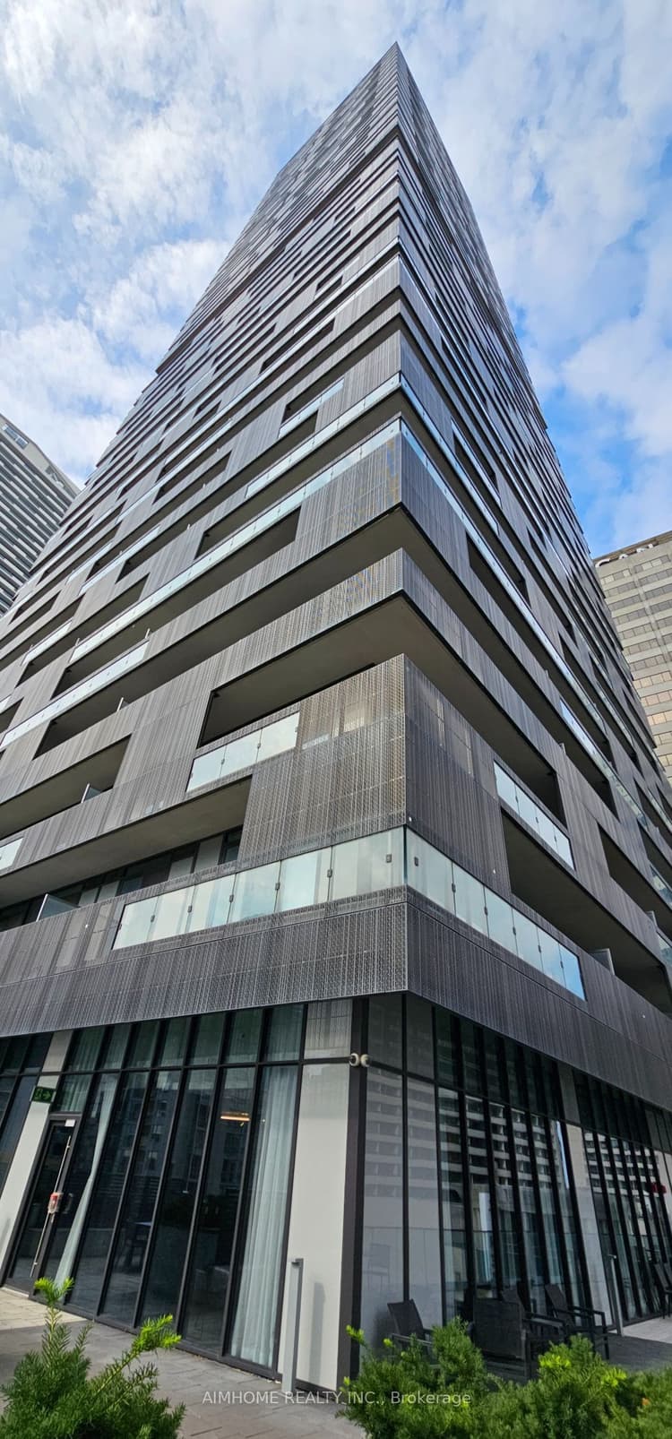 8 Eglinton Avenue