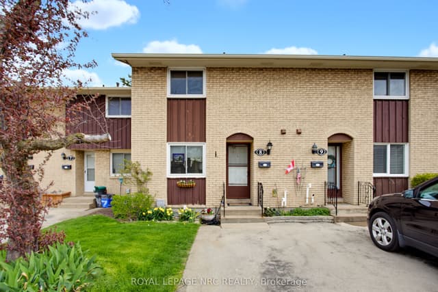 Condo Townhouse at 50 LAKESHORE Road 8, St. Catharines, ON L2N 6P8