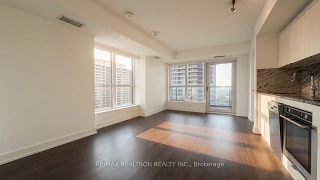 Common Element Condo at 5 Mabelle Avenue 2533, Toronto, ON M9A 0C8, Toronto W08