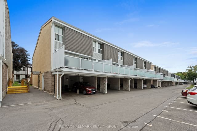 Condo Townhouse at 3415 Uplands Drive 64, Hunt Club - Windsor Park Village and Area, ON K1V 9N4