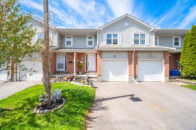 Condo Townhouse at 100 Century Drive 16, Orangeville, ON L9W 4L2