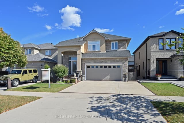 Detached at 1052 Greenhill Avenue, Hamilton, ON L8G 5G9