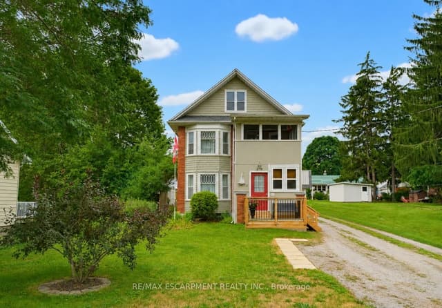 Duplex at 19 First Avenue, Norfolk, ON N0A 1N0