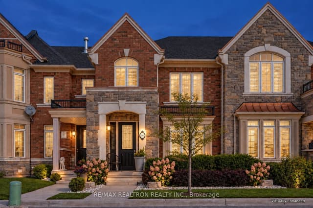 Att/Row/Townhouse at 3107 Neyagawa Boulevard, Oakville, ON L6M 0P4