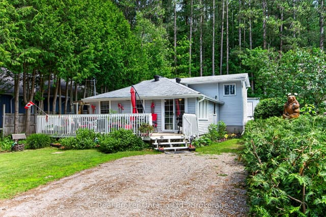 Detached at 81 Andrew Drive, Tiny, ON L9M 0B4