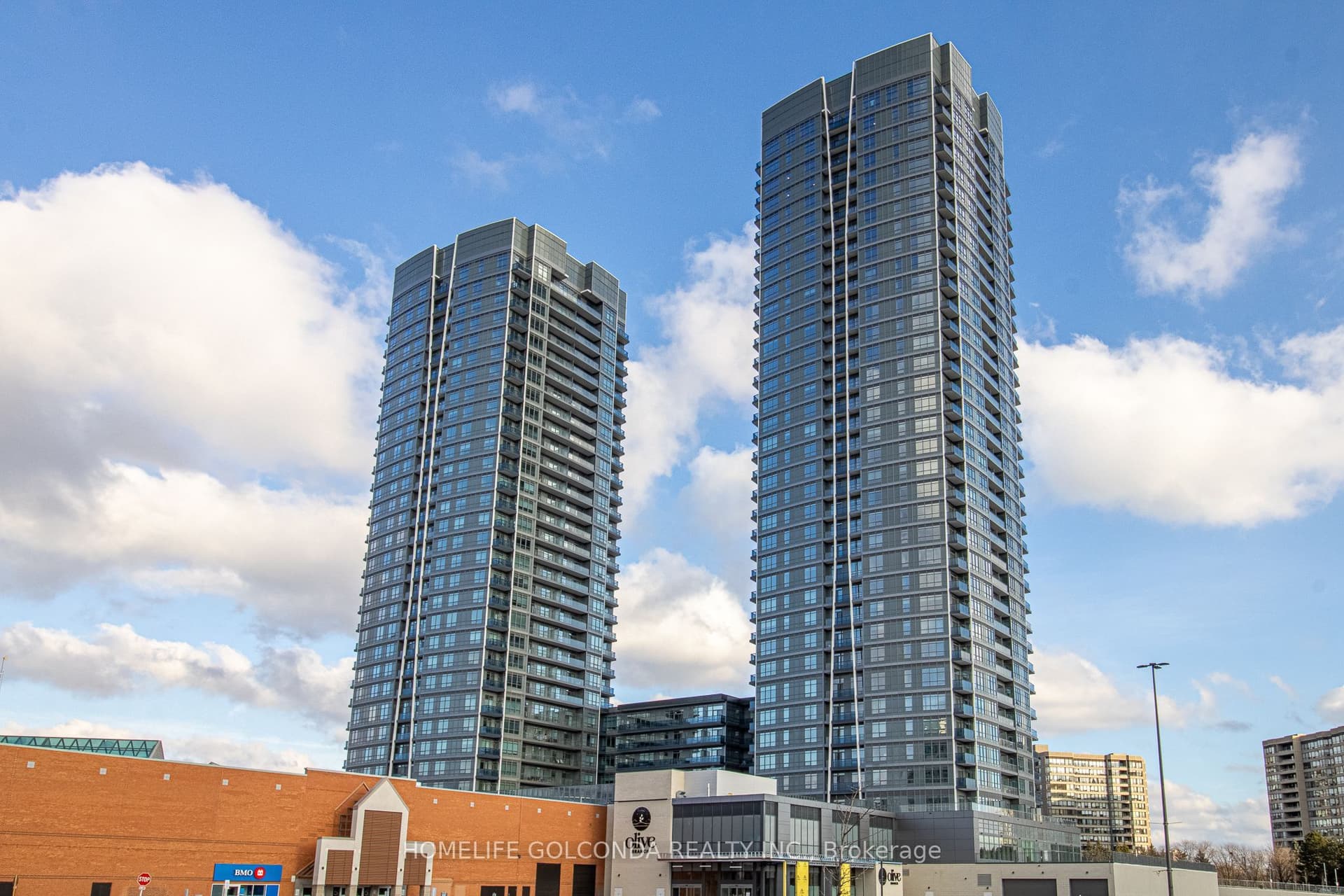 Suite 2507 · Floor 25, Unit 2507 · 30 Upper Mall Way