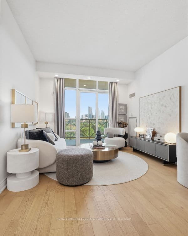 10 Bloorview Place