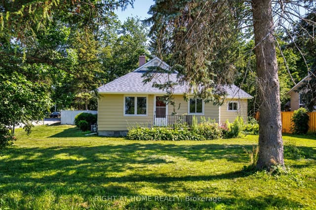 Detached at 51 Lakeside Drive, Innisfil, ON L9S 2T8