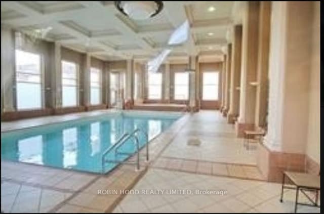 Condo Apartment at 11 Lee Centre Drive 1805, Toronto, ON M1H 3J5, Toronto E09