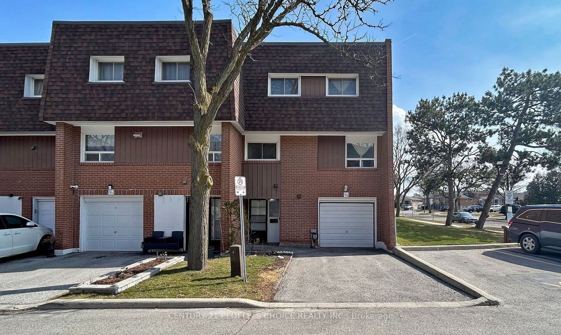 Suite 102 · Floor 1, Unit 102 · 4 Litchfield Crt NW