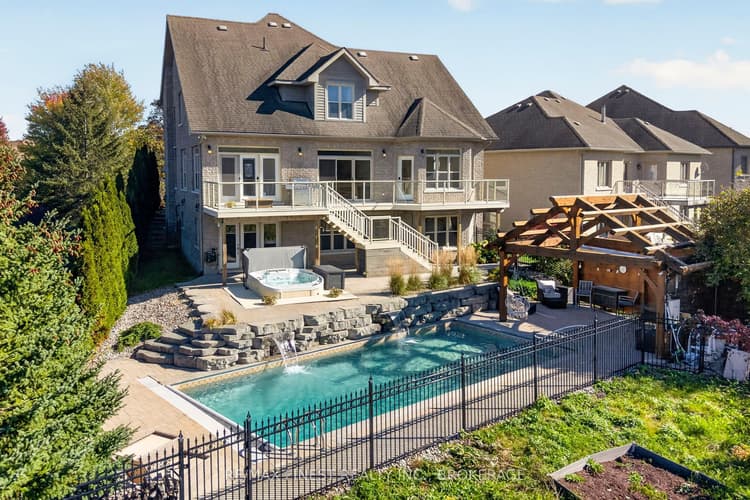 710 Kananaskis Drive