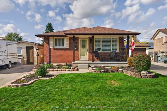 Detached at 21 Jena Crescent, London East, ON N5V 1L3