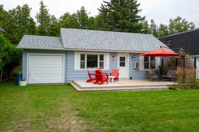 Detached at 210 Laird Lane, Saugeen Shores, ON N0H 2L0
