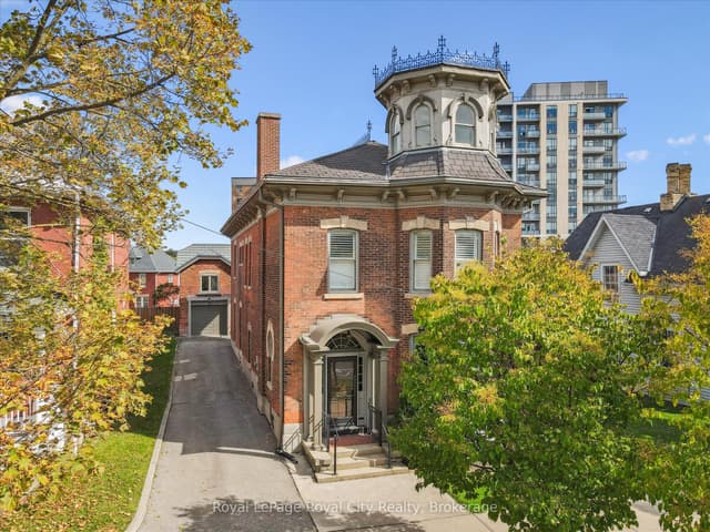 Detached at 143 Norfolk Street, Guelph, ON N1H 4J7