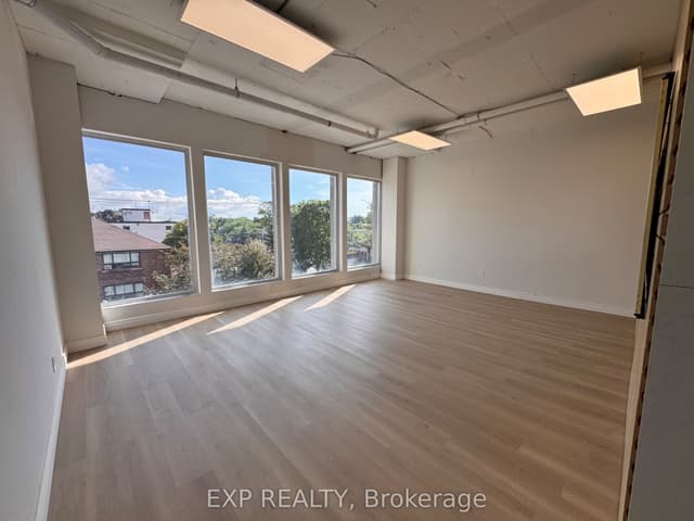 Office at 230 Lakeshore Road E 316, Mississauga, ON L5G 1G7