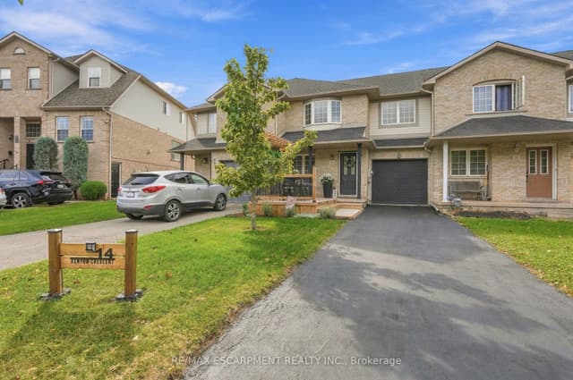 Att/Row/Townhouse at 14 KENYON Crescent, Grimsby, ON L3M 5P4