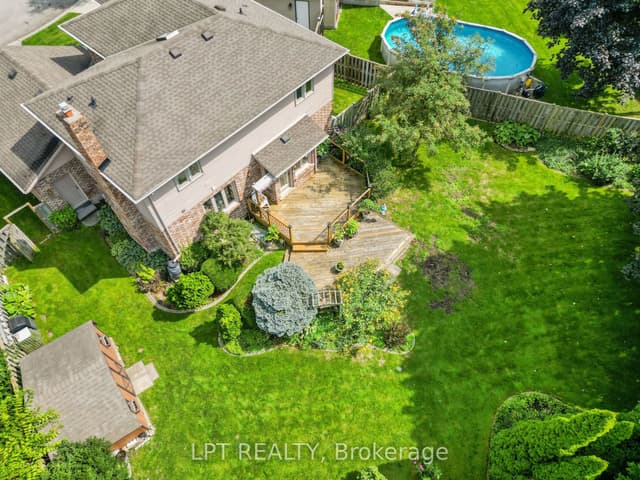 Detached at 38 Stoneycreek Place, London North, ON N5X 3X4