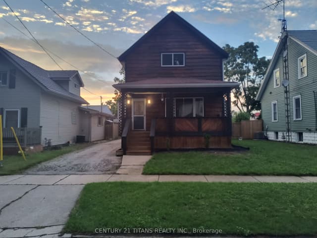 Detached at 5 Poplar Street, Chatham-Kent, ON N7L 1J8