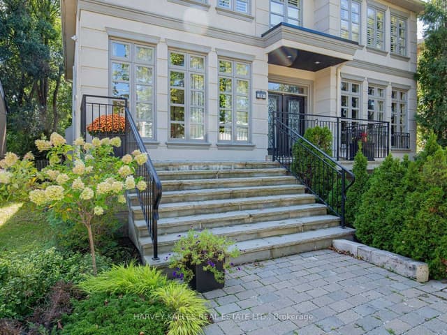 Detached at 55 Viewmount Avenue, Toronto, ON M6B 1T2, Toronto C04