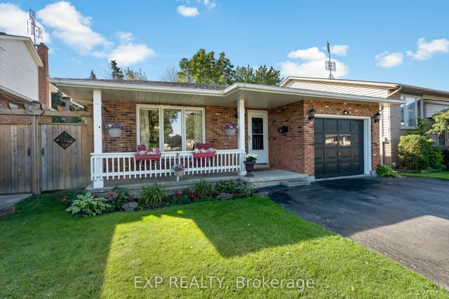 Detached at 124 St Augustine Drive, St. Catharines, ON L2P 3W9