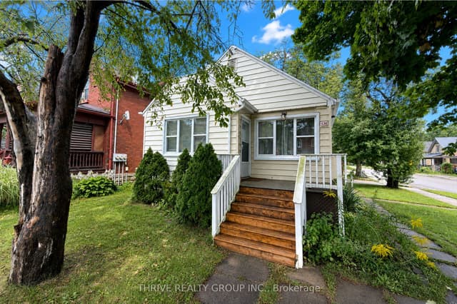Detached at 538 Quebec Street Upper, London East, ON N5W 3Z1