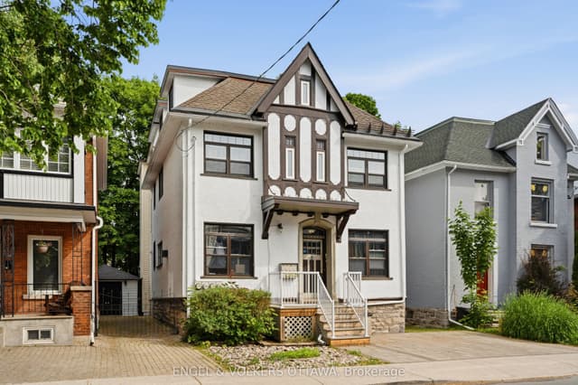 Triplex at 491 Mcleod Street, Ottawa Centre, ON K1R 5P7