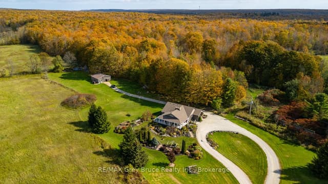 Detached at 130483 Gleason Lake Road, Georgian Bluffs, ON N0H 2T0