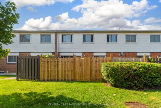 Condo Townhouse at 1010 Glen Street 116, Oshawa, ON L1J 6J2