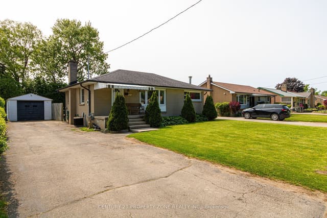 Detached at 221 STARLIGHT Avenue, London East, ON N5W 4X8