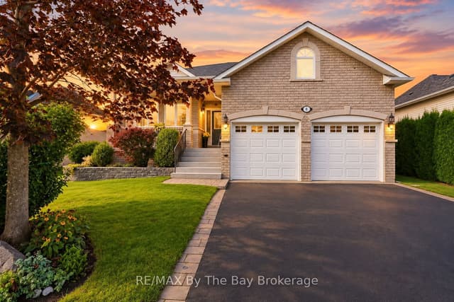 Detached at 8 Middleport Drive, Wasaga Beach, ON L9Z 3C1