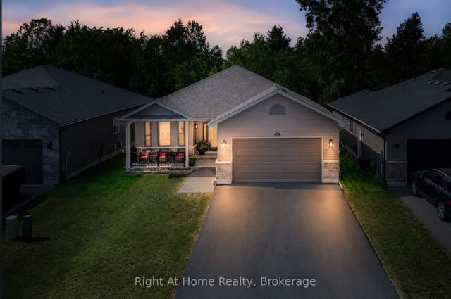 Detached at 40 Birchmount Street, Quinte West, ON K8V 0C6