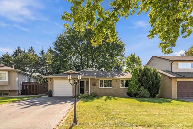 Detached at 6099 Starfield Crescent, Mississauga, ON L5N 1X2