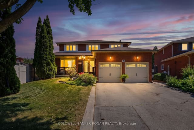 Detached at 33 Marevan Place, Vaughan, ON L4L 3H7