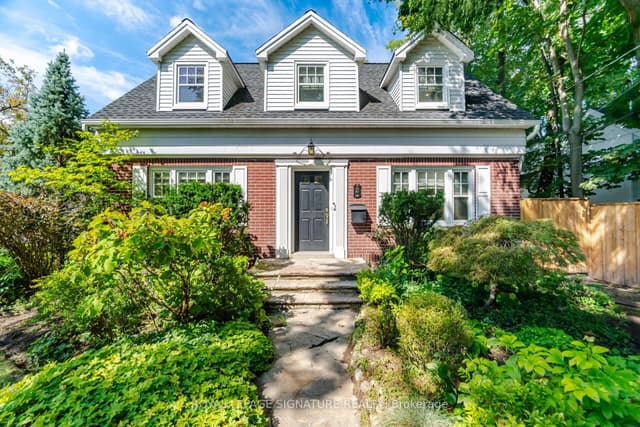 Detached at 2 Wembley Avenue, Toronto, ON M9A 2H9, Toronto W08