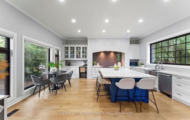 Detached at 1617 Islington Avenue, Toronto, ON M9A 3M8, Toronto W08