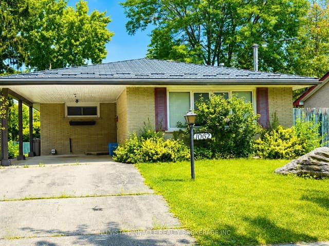 Detached at 1062 Apache Road, London East, ON N5V 2W3