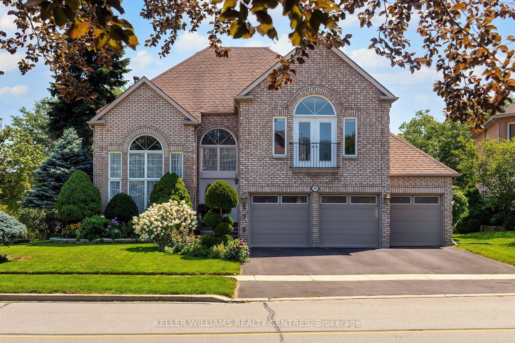 376 Keith Ave
