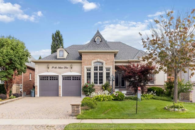 Detached at 39 Saint Hubert Drive, Brampton, ON L6P 1W1