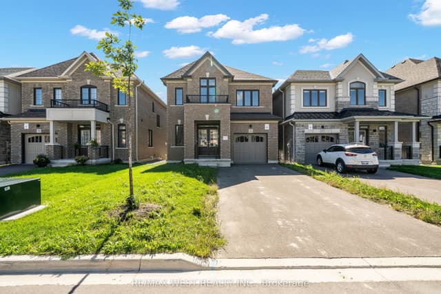 Detached at 43 Ed Ewert Avenue, Clarington, ON L1B 0W7