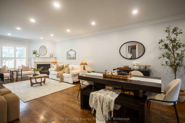 Detached at 113 Isaac Murray Avenue, Vaughan, ON L6A 2S8