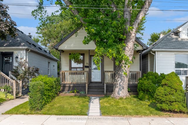 Detached at 25 Mckinstry Street, Hamilton, ON L8L 6C2