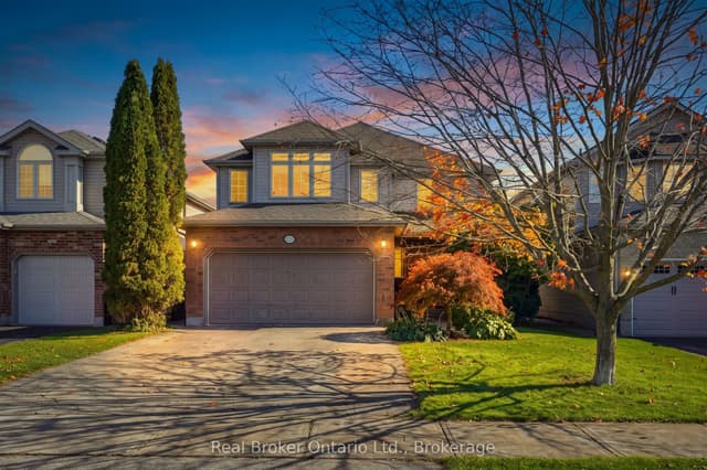 Detached at 225 Summerfield Drive, Guelph, ON N1L 1L5